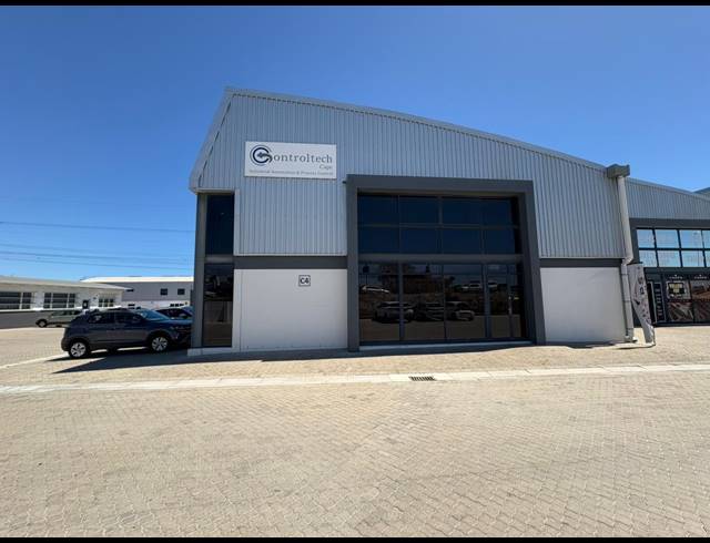 322M² WAREHOUSE TO LET IN FIRGROVE